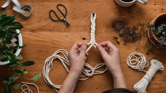 DIY macramés : des noeuds simples pour des résultats époustouflants