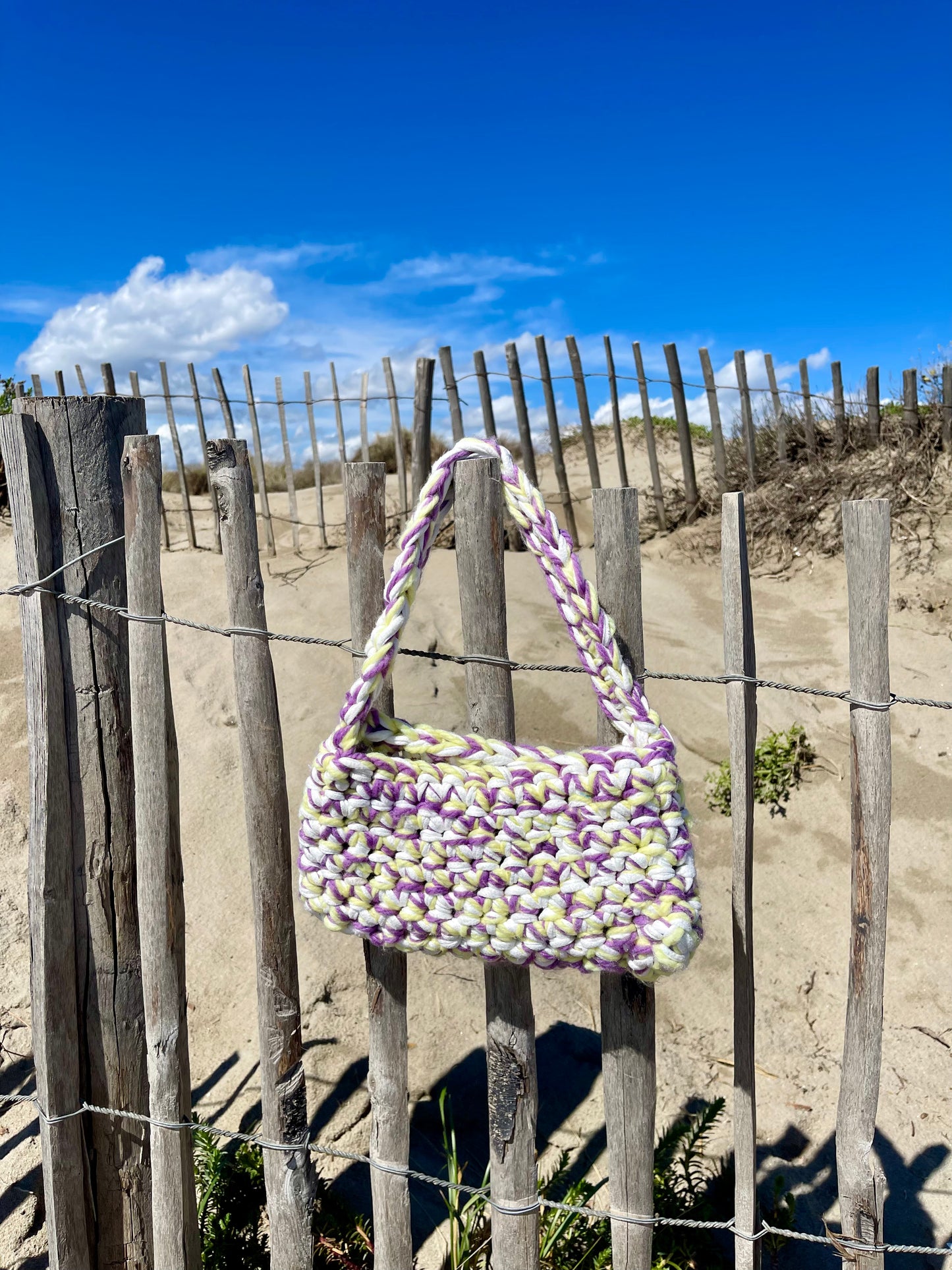 Sac à main crochet t-shirt yarn et laine blanc - violet - jaune - Padlockfr