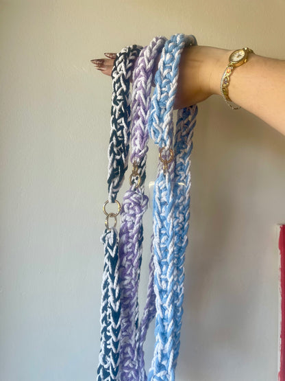 Accessoire bandoulière téléphone macramé