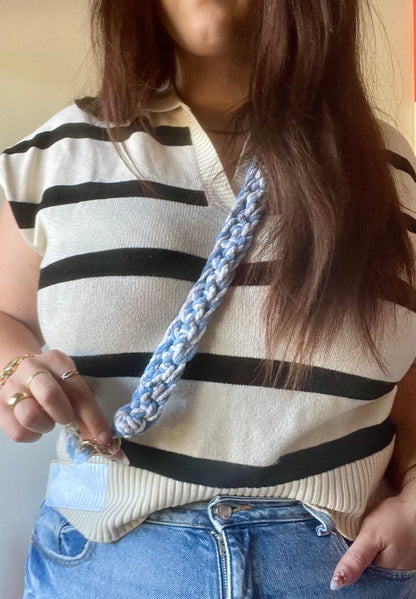 bandoulière téléphone crochet bleu et blanc - accessoire téléphone