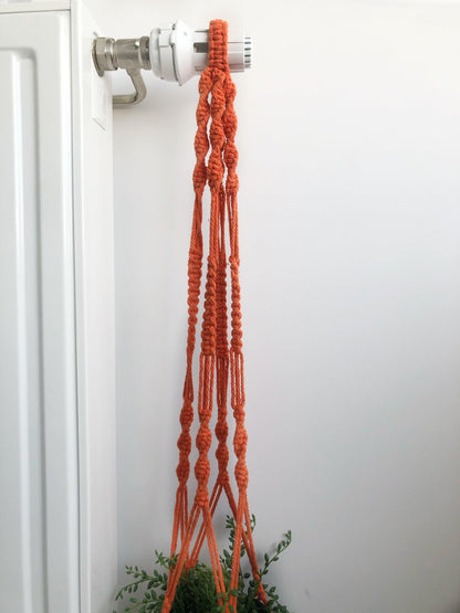 Suspension pour plantes en macramé orange - Padlockfr